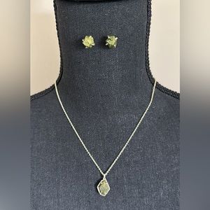 Kendra Scott olive green necklace and earrings